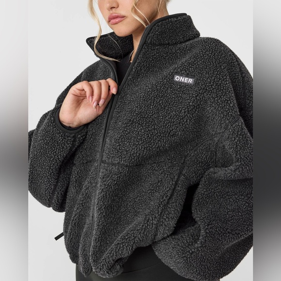 ZIP THROUGH FLEECE JACKET - Picture 5 of 7